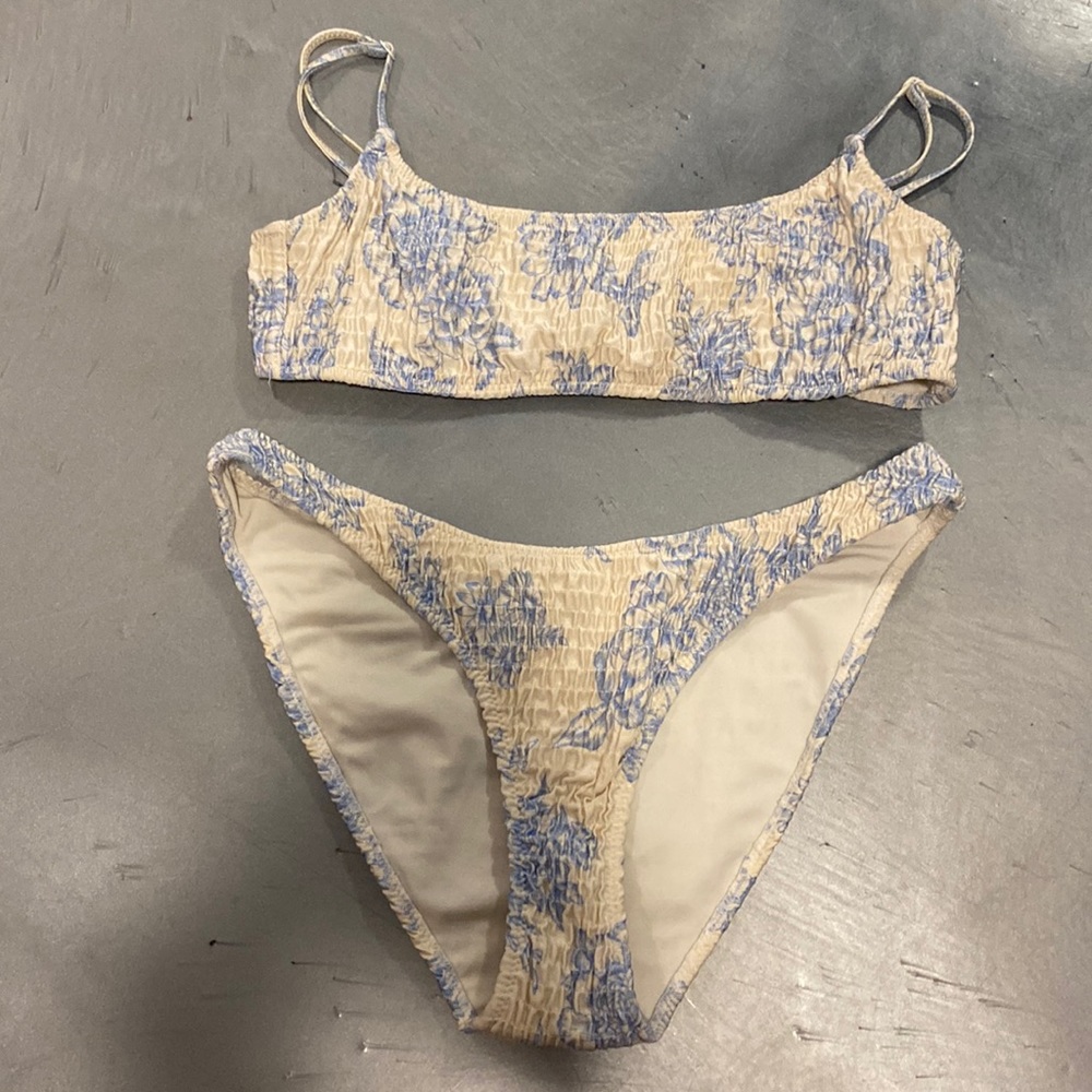 Triangl Bikini